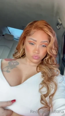 rosanag - I’m begging you.. please put it in me 😩🥵