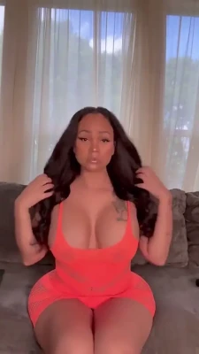 rosanag - Cum take a bath with me ♥️